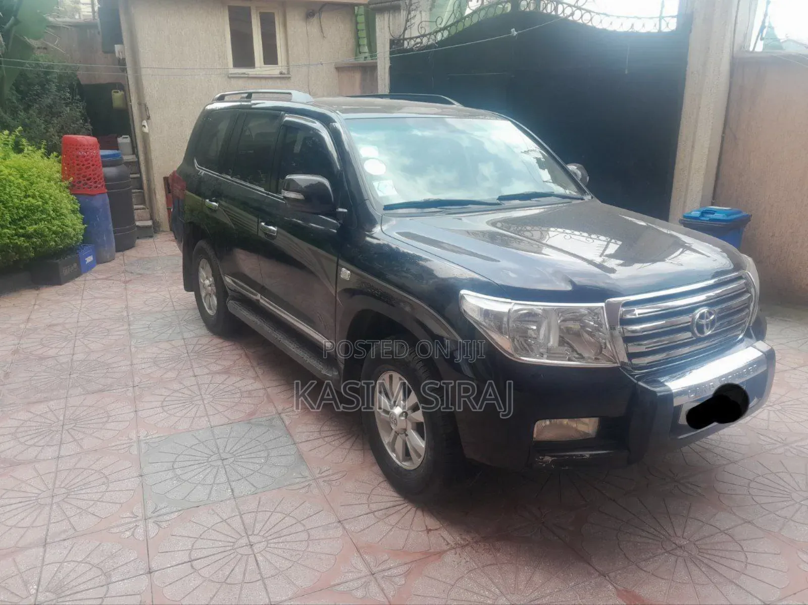 Toyota Land Cruiser 4.5 V8 TD STD 2011 Black
