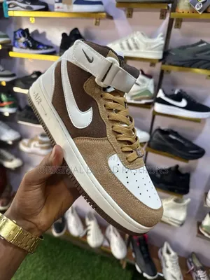 Nike Air Force 1 Mid Sniker