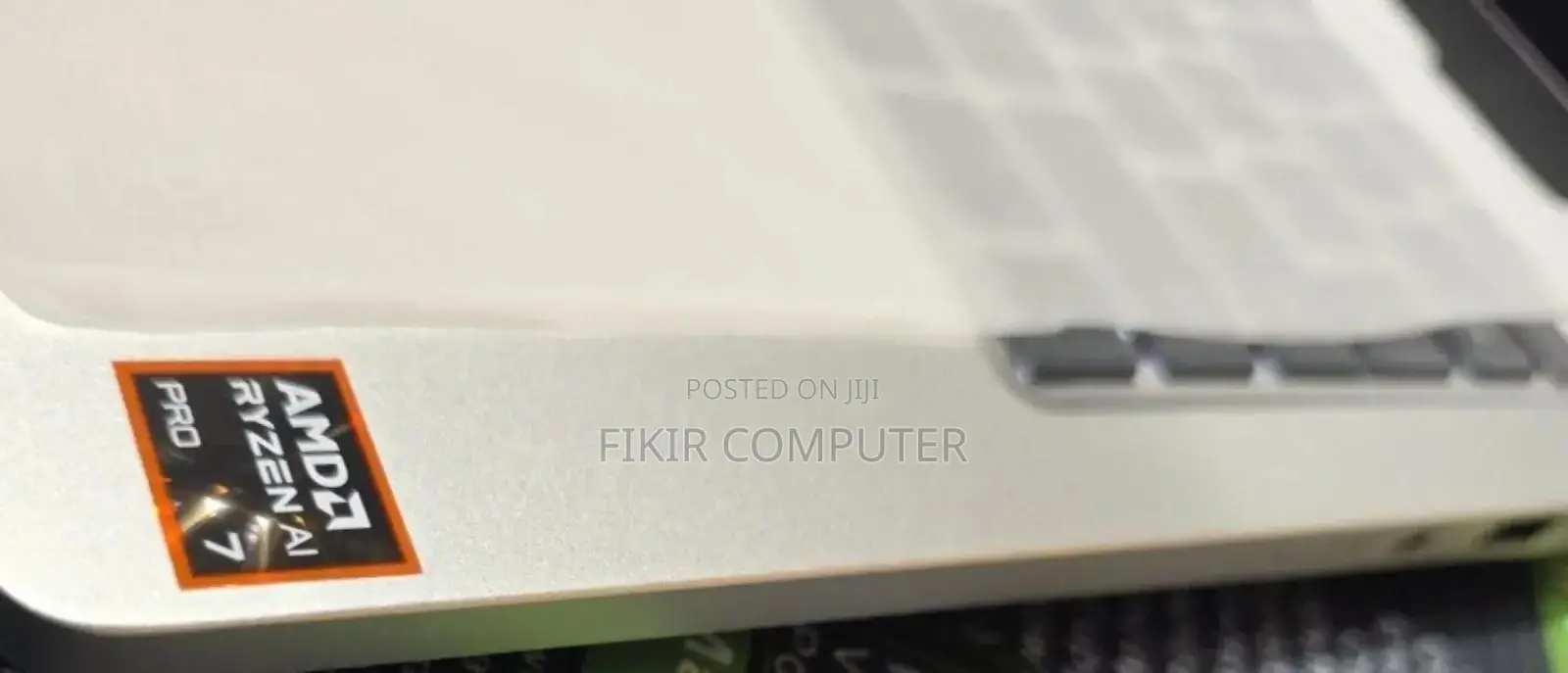 New Laptop Dell Alienware 17 32GB AMD Ryzen 7 SSD 512GB