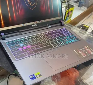 New Laptop MSI 16GB Intel Core Ultra 7 SSD 1T