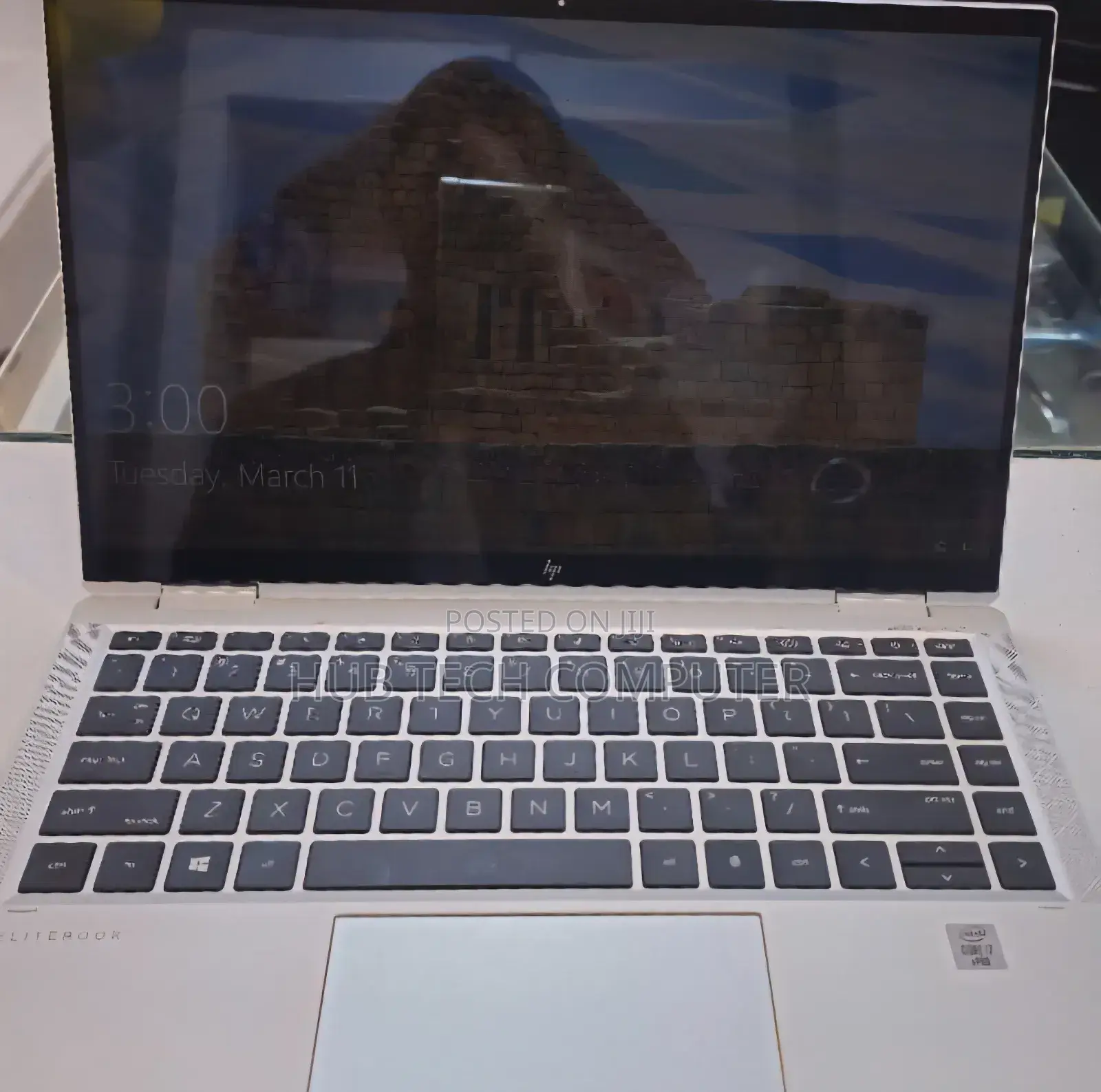 New Laptop HP EliteBook X360 1040 G7 16GB Intel Core I7 SSD 512GB