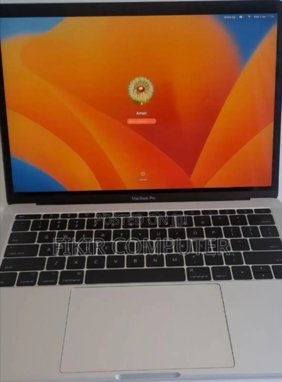 New Laptop Apple MacBook Pro 2017 8GB Intel Core I5 SSD 128GB