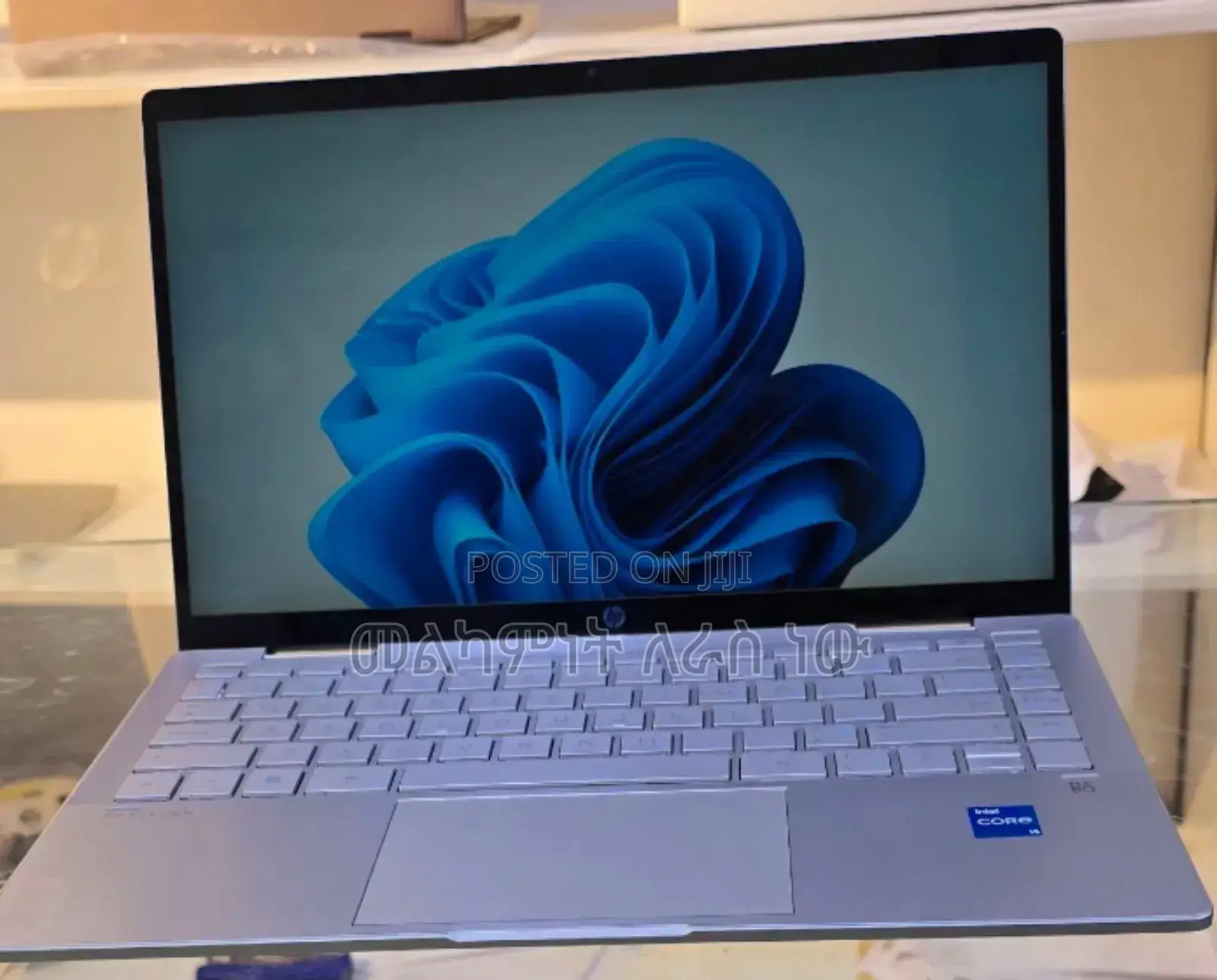 New Laptop HP Pavilion x360 14 8GB Intel Core i5 SSD 512GB