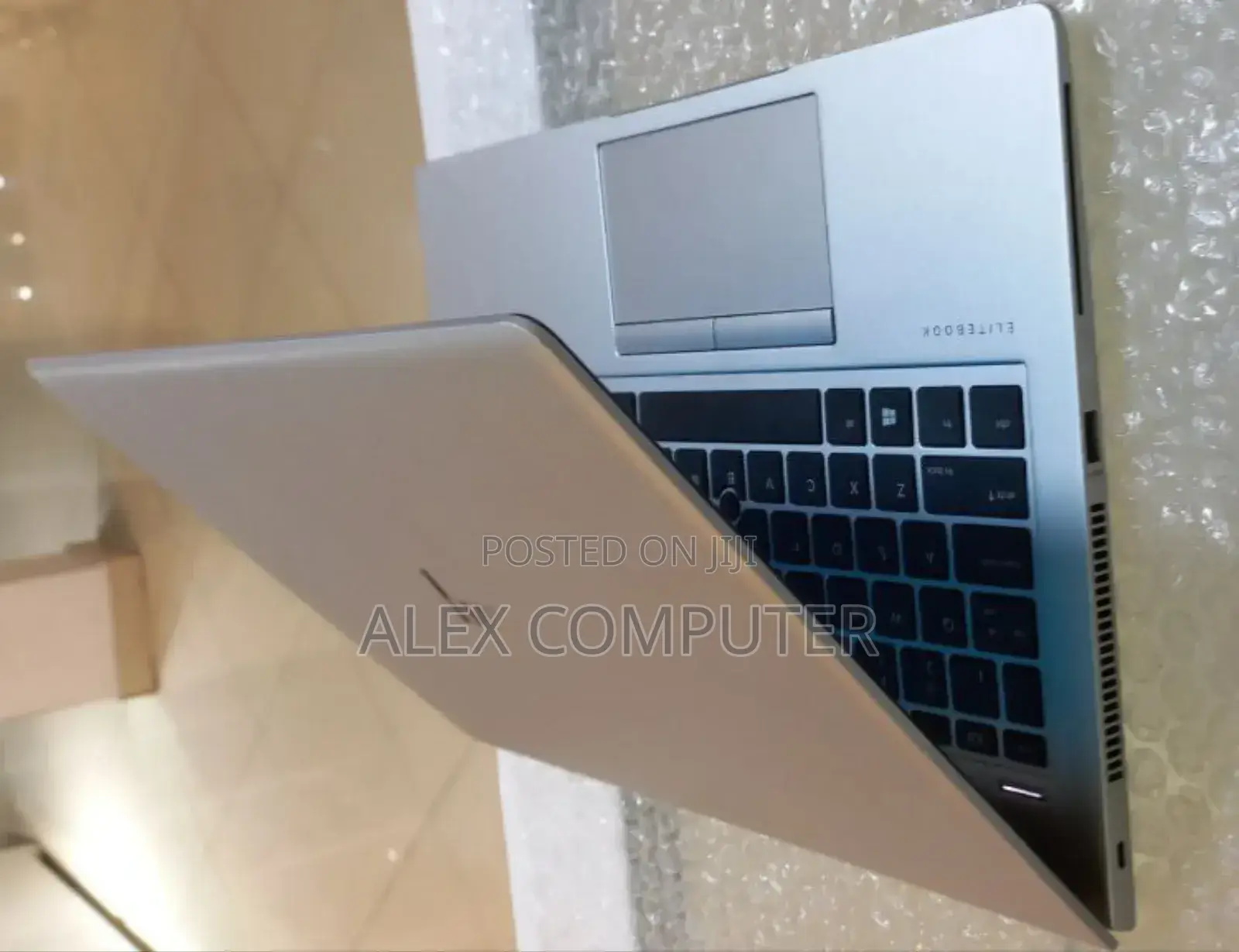 New Laptop HP EliteBook 745 G5 16GB AMD Ryzen 5 SSD 512GB