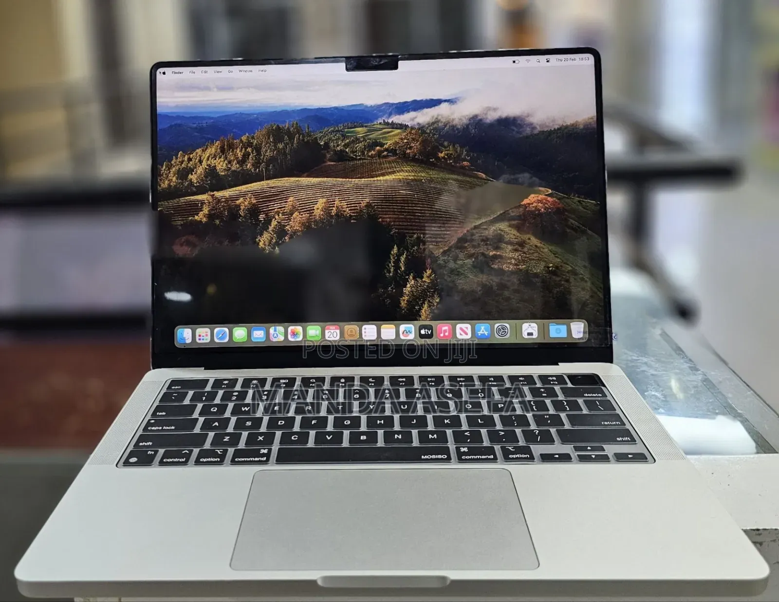 New Laptop Apple MacBook Pro 8GB Apple M3 SSD 512GB