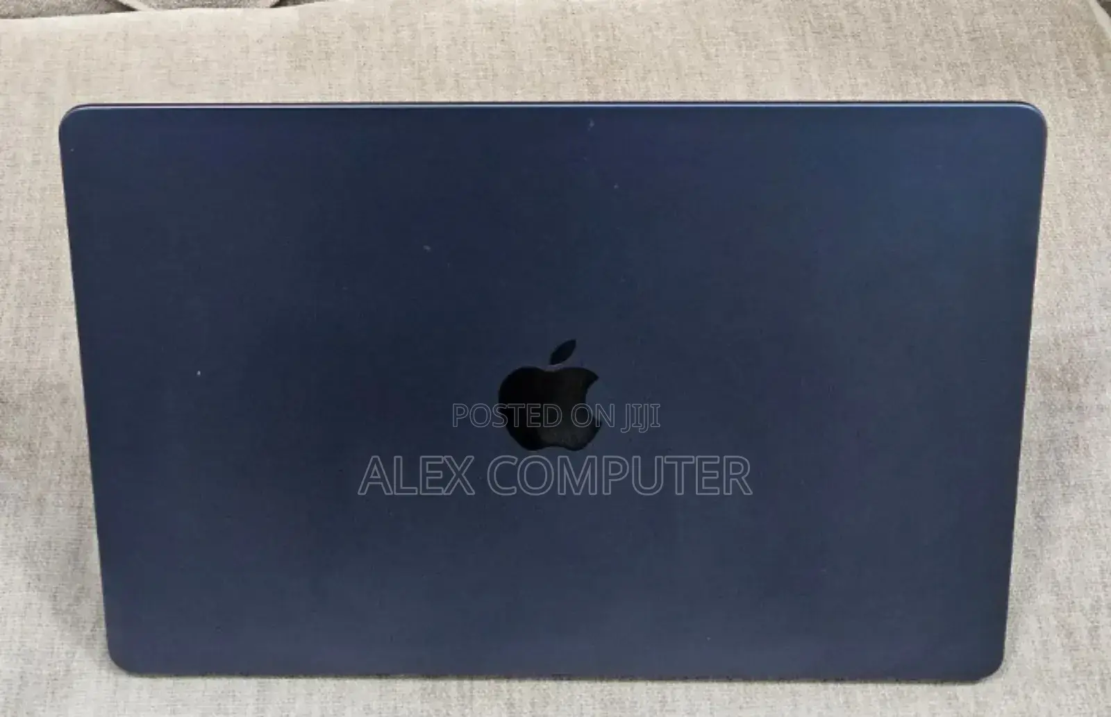 New Laptop Apple MacBook Air 2023 M2 8GB Apple M2 SSD 512GB