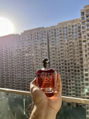 Photo - You Perfume (This Scent, She Will Never Forget You Paps)