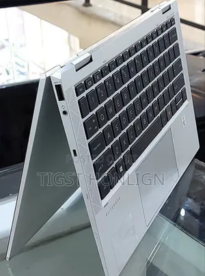 Laptop HP EliteBook 1030 16GB Intel Core I7 SSD 512GB