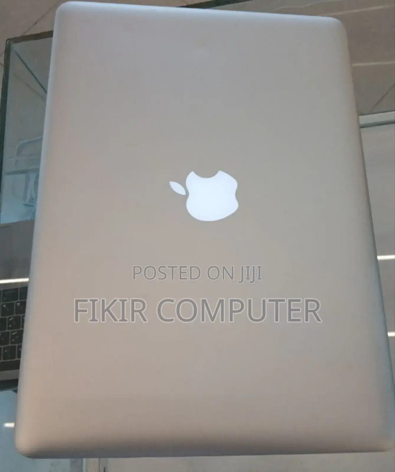 New Laptop Apple MacBook 2012 4GB Intel Core I5 SSD 256GB