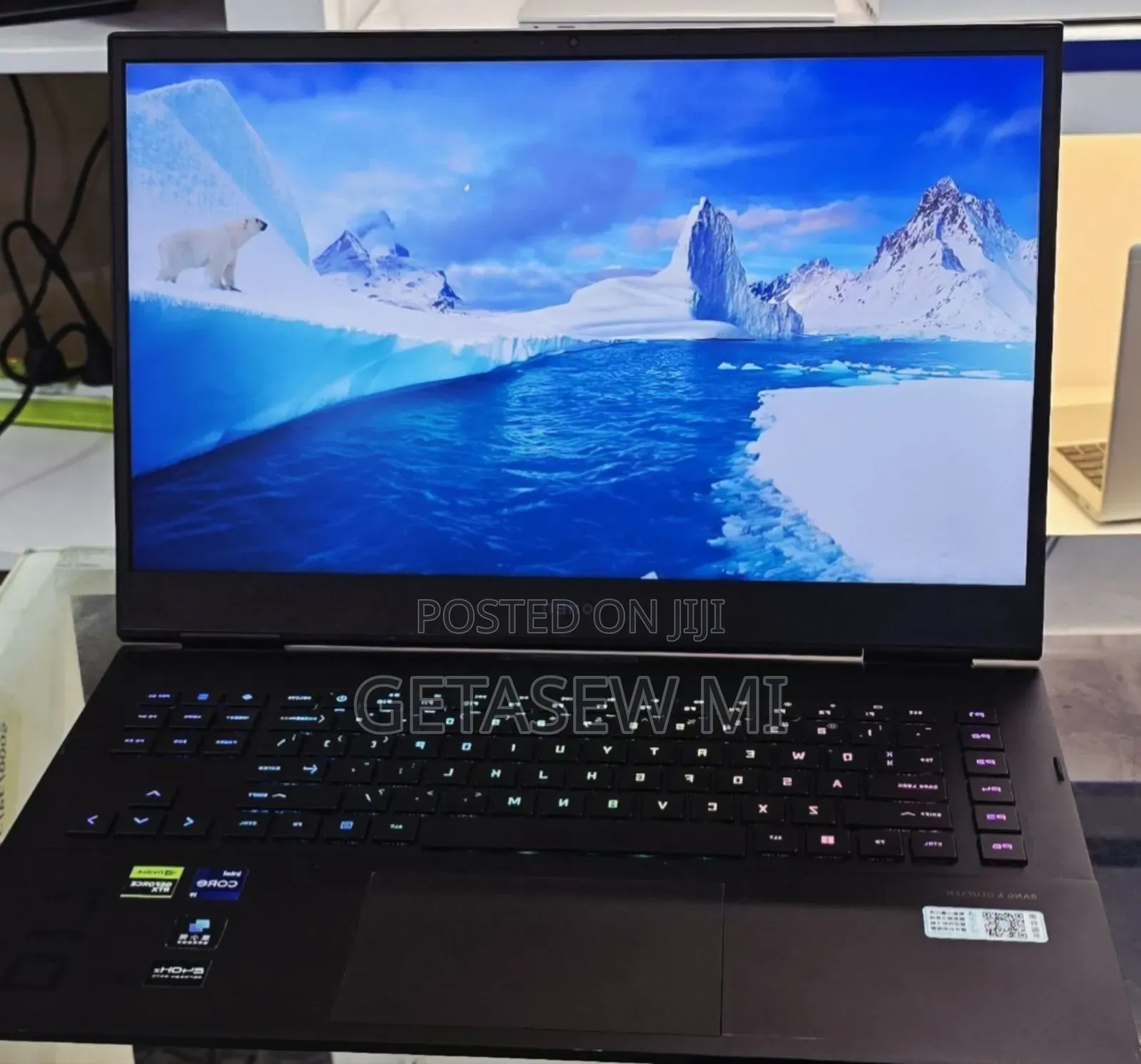 New Laptop HP Omen 17 16GB Intel Core I9 SSD 1T