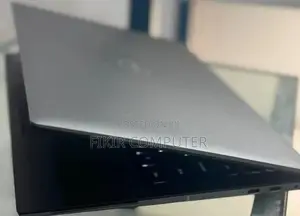 New Laptop Dell Precision 15 3541 32GB Intel Core I7 SSD 1T