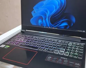 New Laptop Acer Nitro 5 12GB Intel Core I5 SSD 512GB