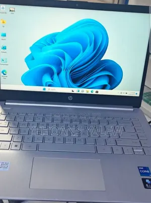 New Laptop HP Stream Notebook 8GB Intel Core i7 SSD 1T