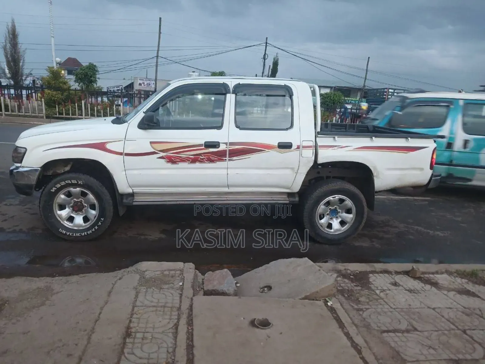Toyota Hilux 2700i Raider 2004 White