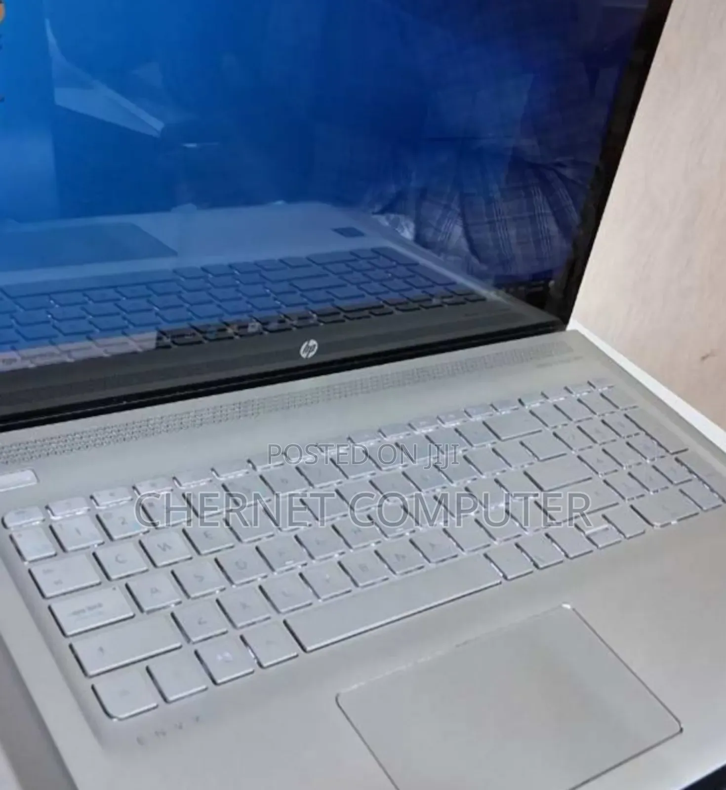 New Laptop HP Envy 15 8GB Intel Core I5 HDD 1T