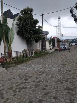 Furnished 3bdrm Villa in ጣፎ, Yeka for sale