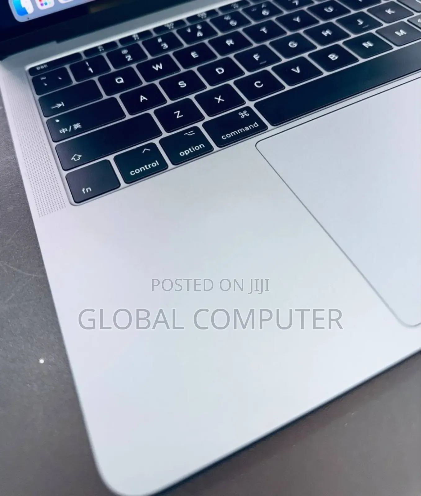 New Laptop Apple MacBook Pro 2017 8GB Intel Core I7 SSD 512GB