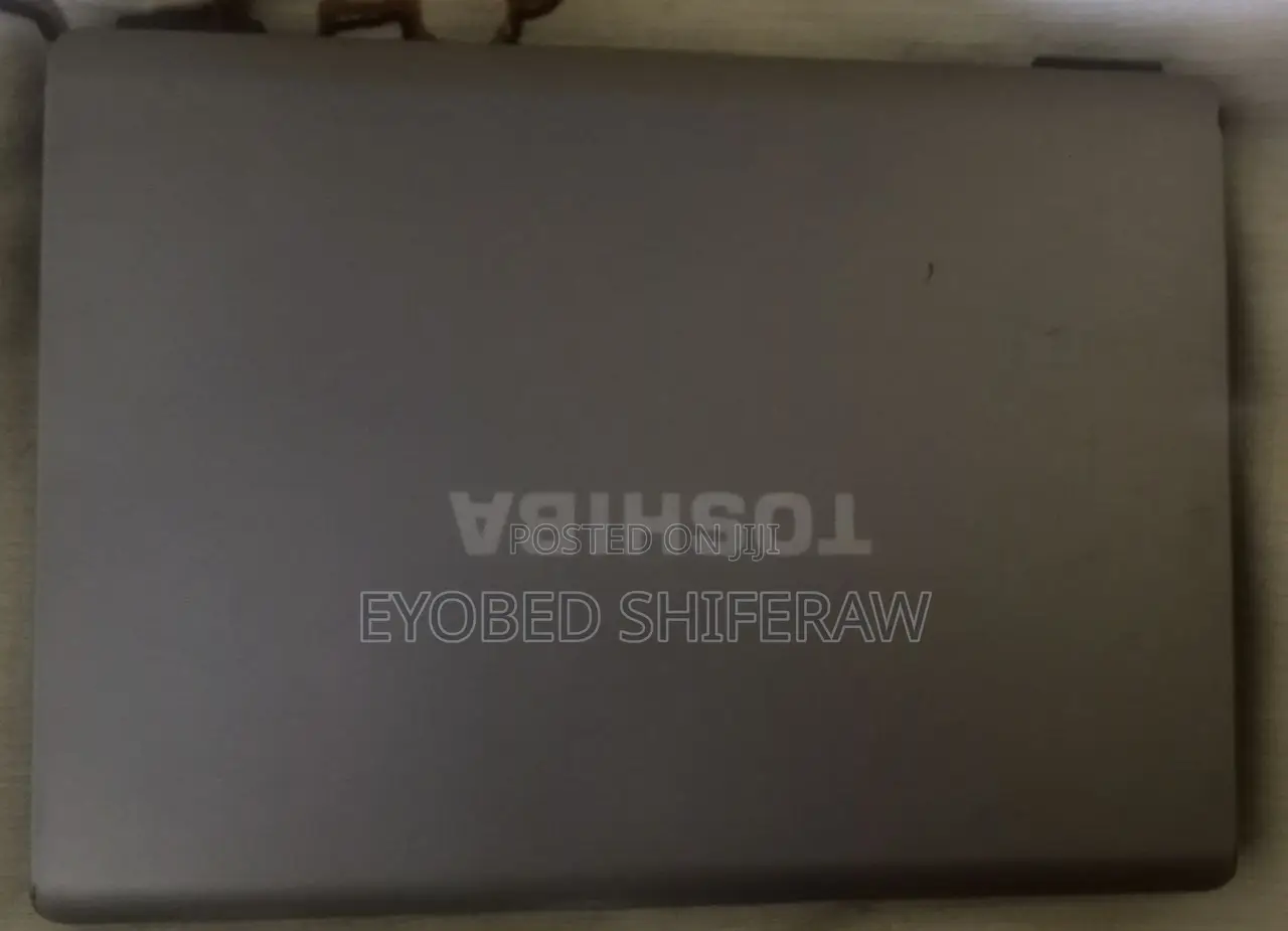 Laptop Toshiba 2GB Intel Core 2 Duo HDD 250GB