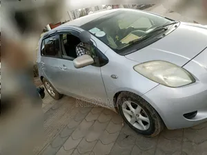 Toyota Yaris 1.0 2006 Silver