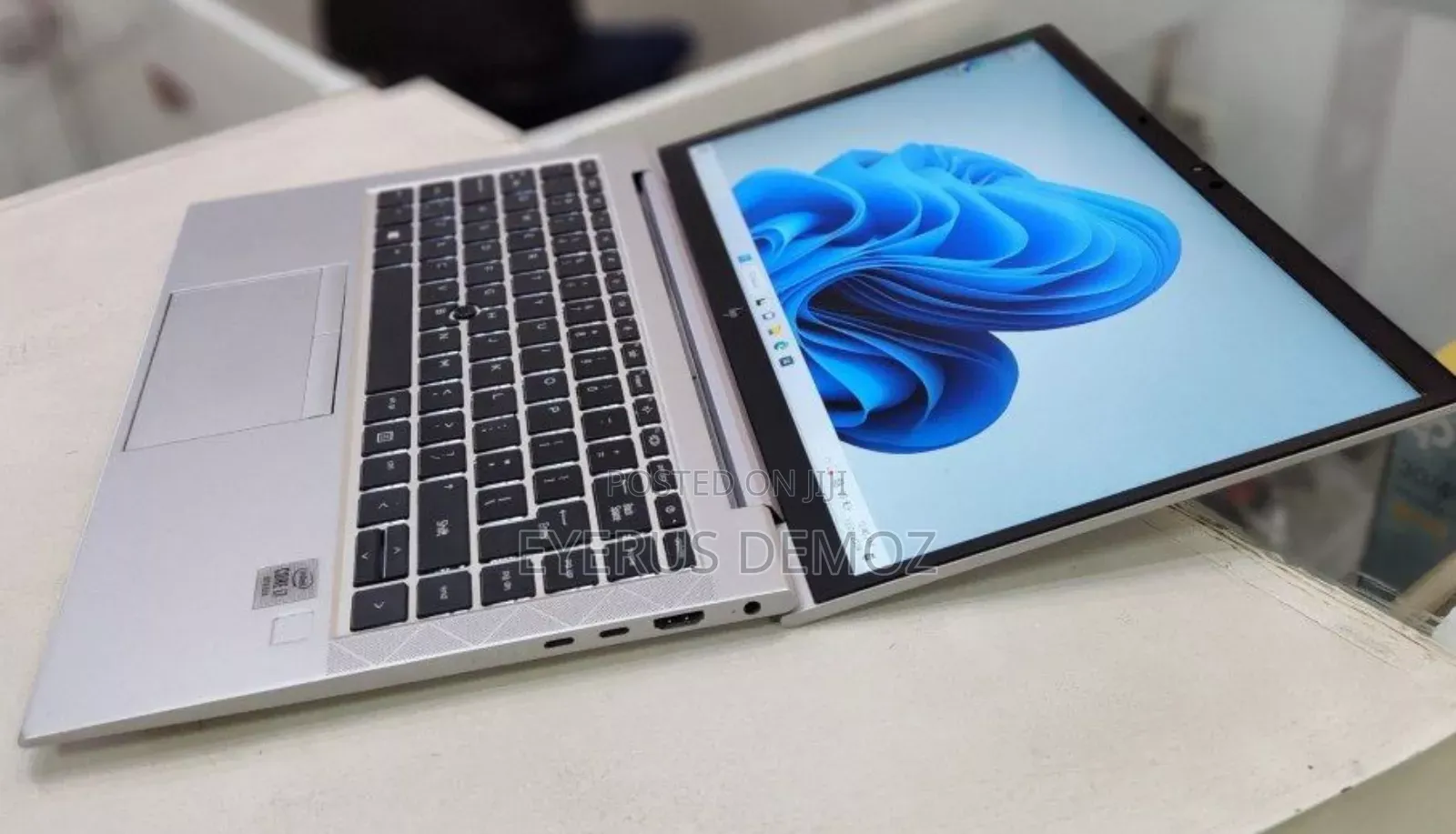 New Laptop HP EliteBook 840 16GB Intel Core I7 SSD 512GB