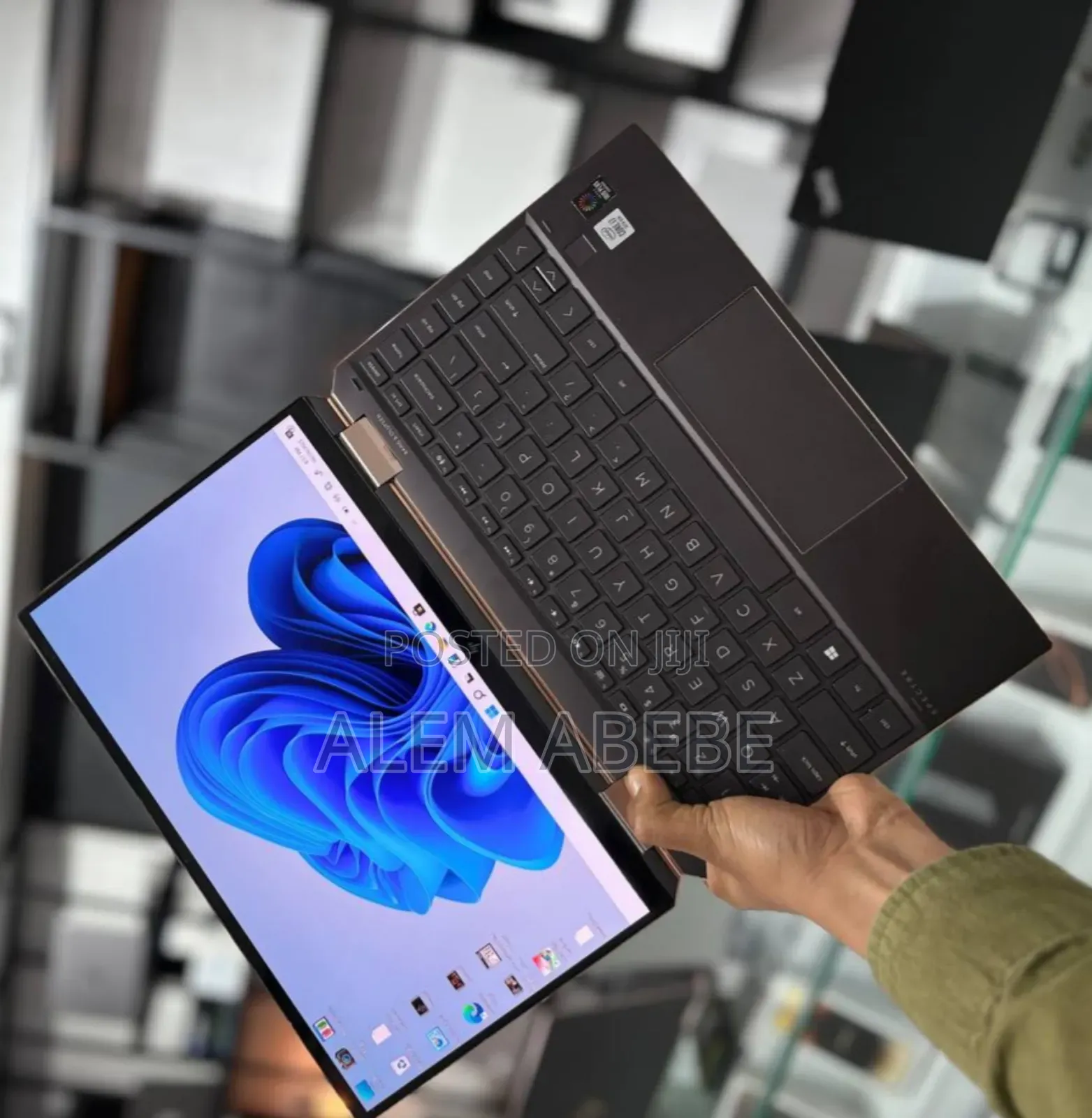 New Laptop HP Spectre X360 16GB Intel Core I7 SSD 512GB