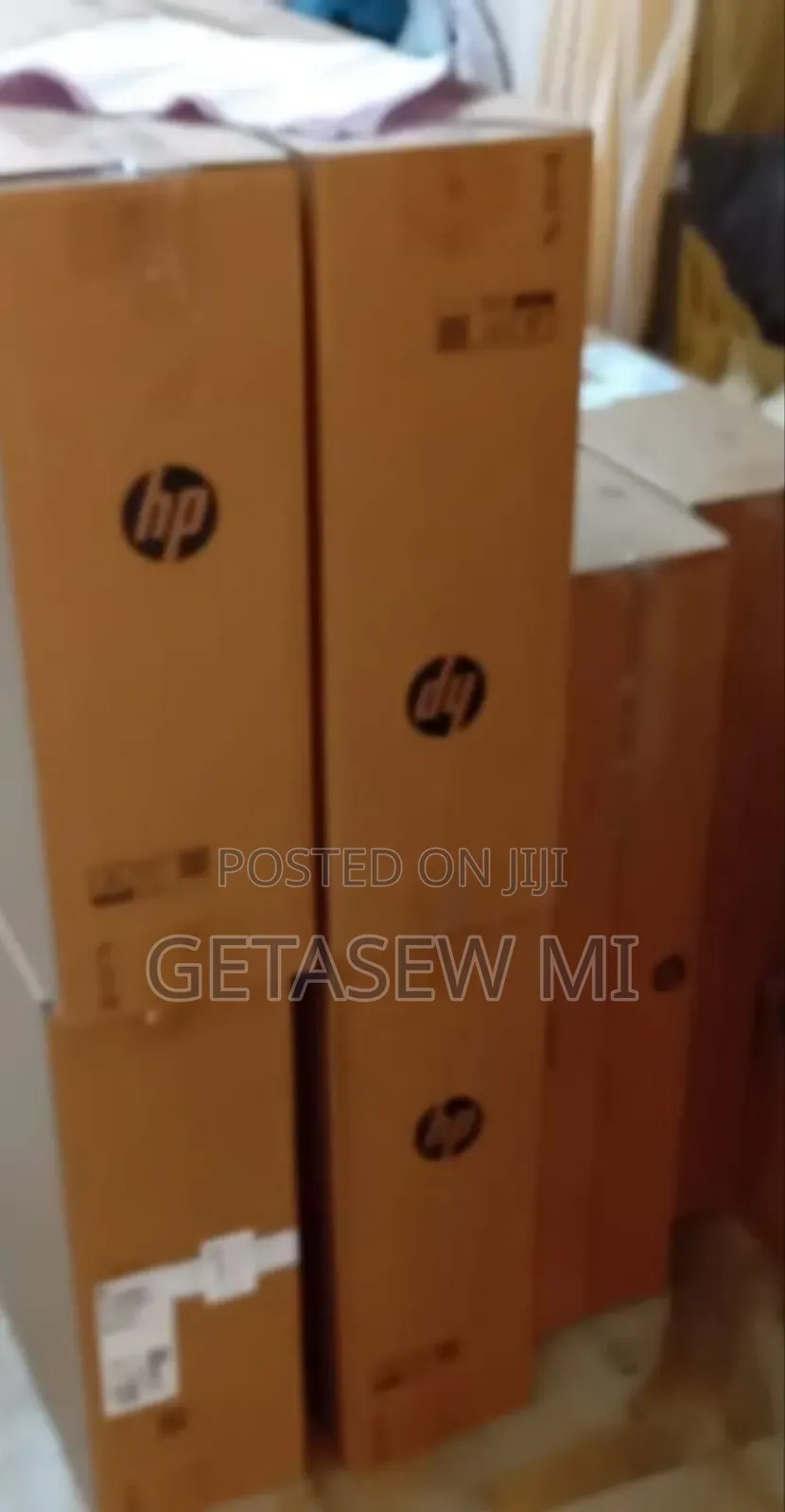 New HP 200 G4 22 All-in-One 8GB Intel Core I7 SSD 512GB