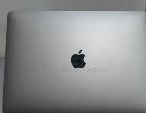 Photo - New Laptop Apple MacBook Pro 2017 8GB Intel Core I5 SSD 128GB