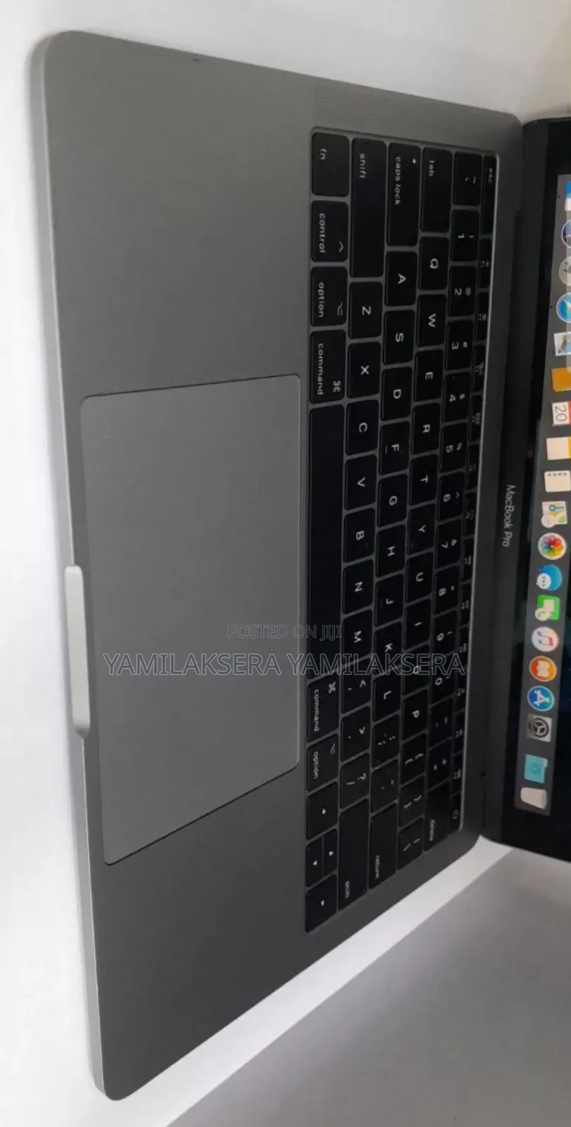 New Laptop Apple MacBook Pro 2017 8GB Intel Core I5 SSD 128GB