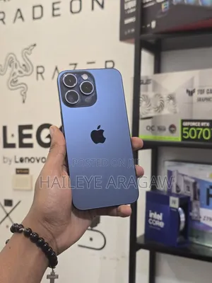 New Apple iPhone 15 Pro Max 256 GB Blue