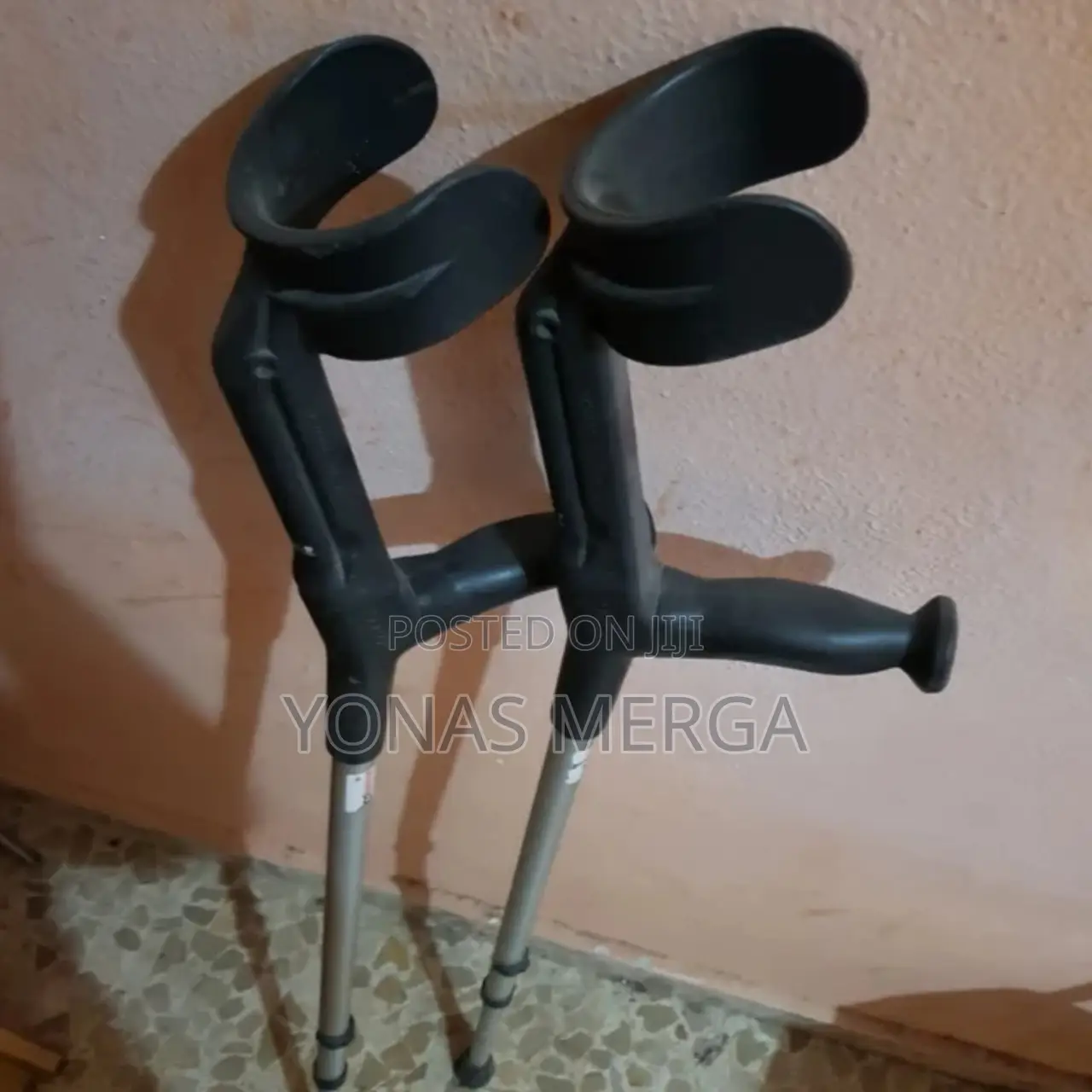 Elbow Crutches罬三crutches昀丁forearm Crutches Are a Type of Walking Aid