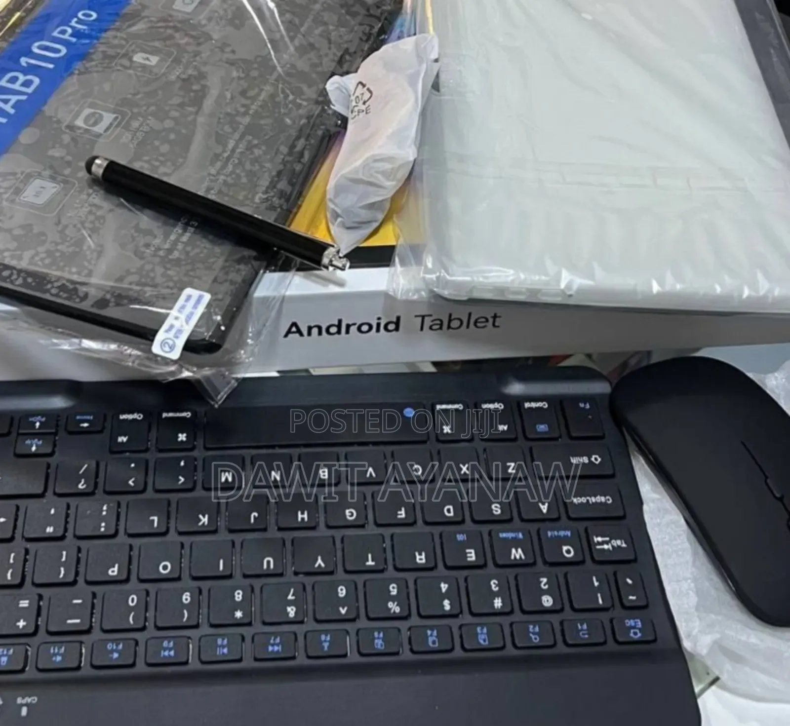 New Lenovo Tab M10 64 GB Silver