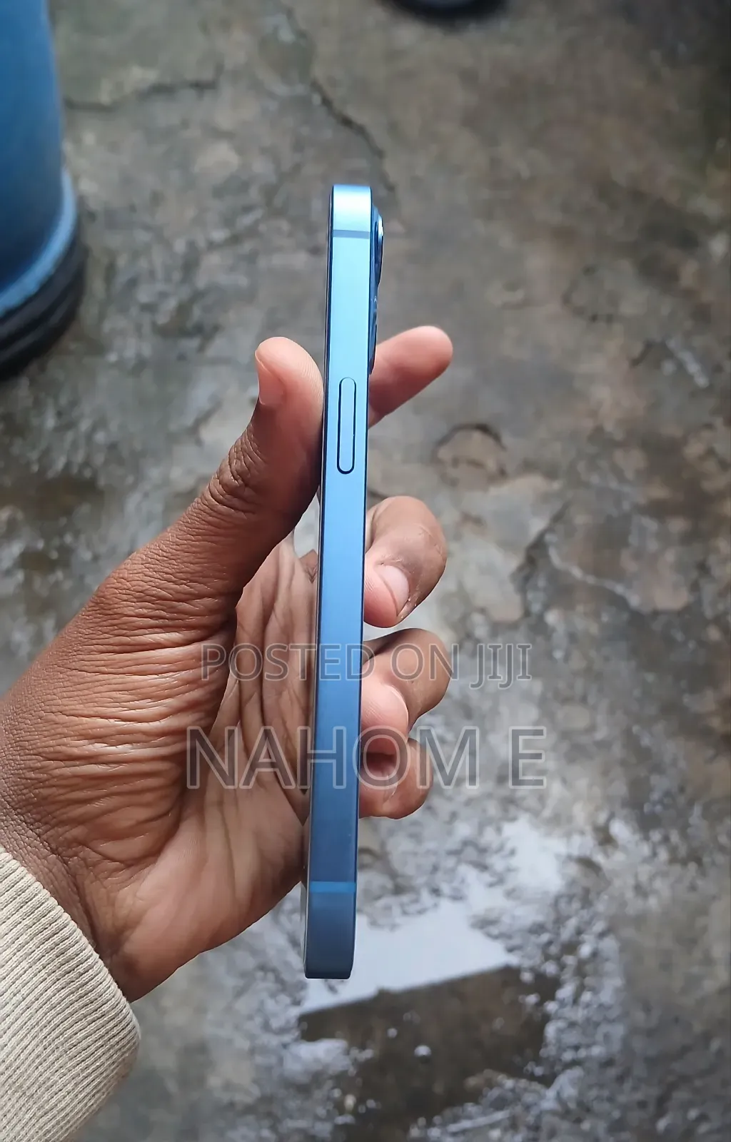 New Apple iPhone 13 128 GB Blue