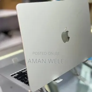 New Laptop Apple MacBook Air 2025 M4 13-Inch 16GB Intel SSD 256GB