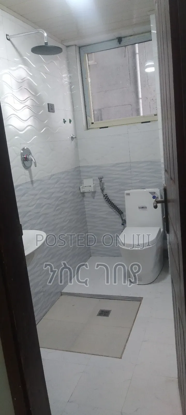 Furnished 3bdrm Condo in Ayat Ayer Menged ,, Yeka for rent