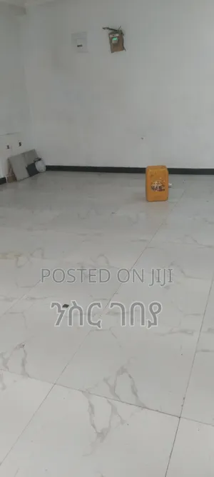 Photo - Commercial (Rent)