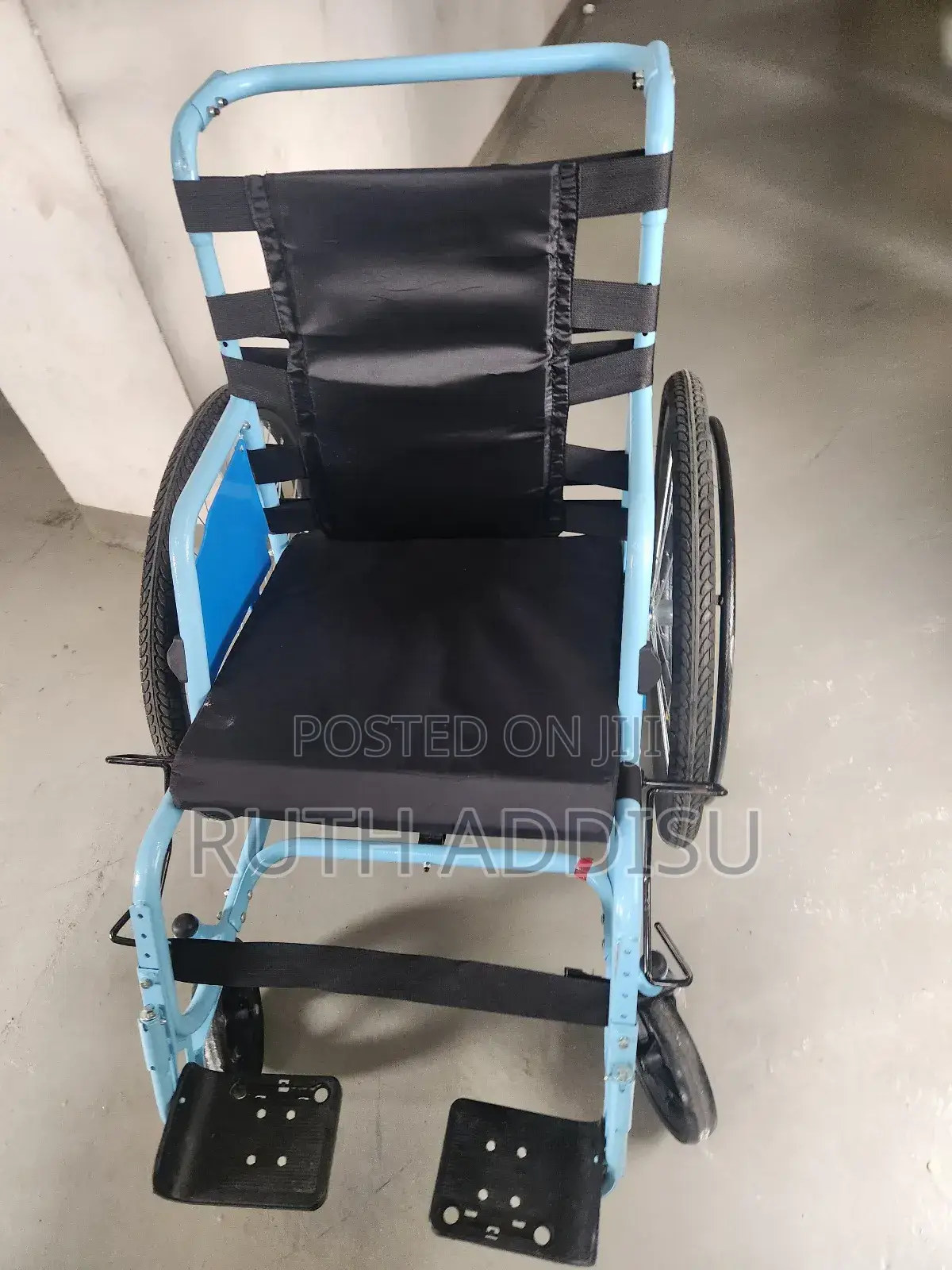 Steal Strong Wheelchair軍隊affordable Prices of Wheelchair New