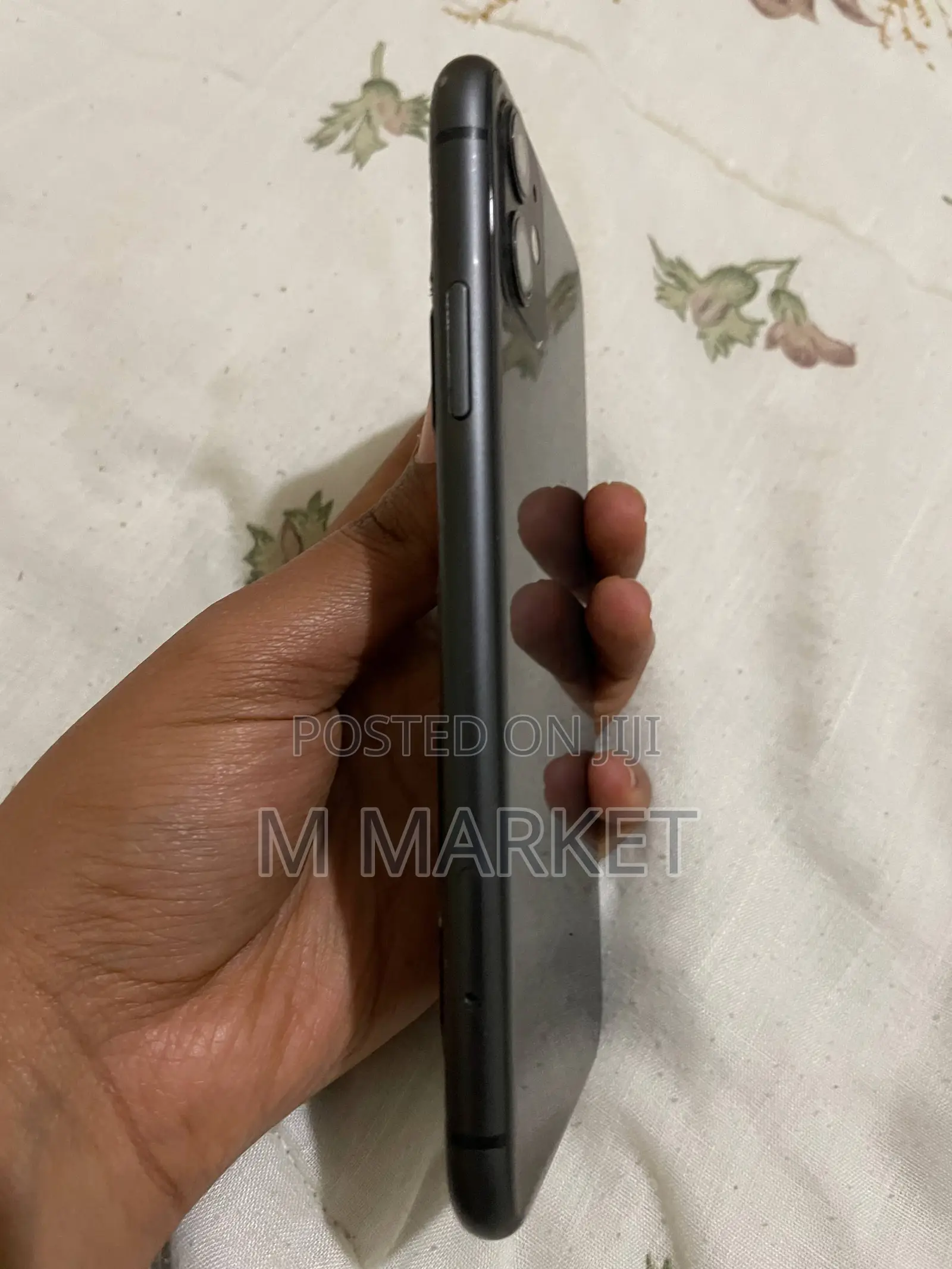 Apple iPhone 11 64 GB Black