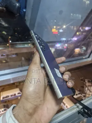 New Samsung Galaxy S24 Ultra 256 GB Silver