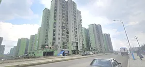 2bdrm Condo in አያት 40/60 ኮንዶሚኒየም, Bole for sale