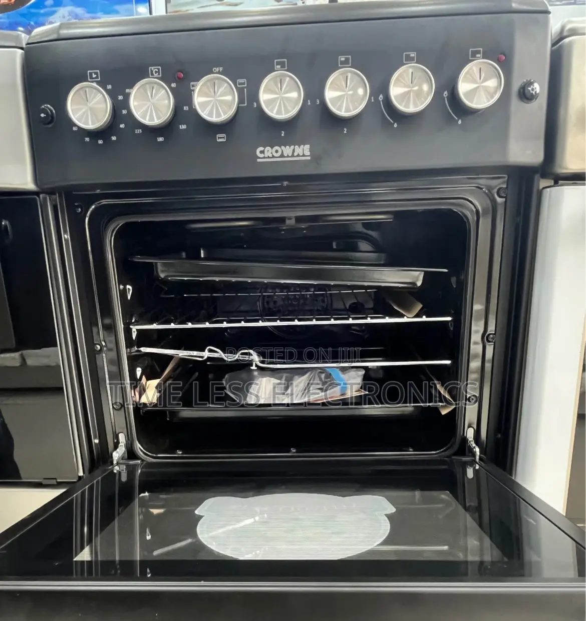 Crown 2/2 Standing Oven – Powerful Versatile!