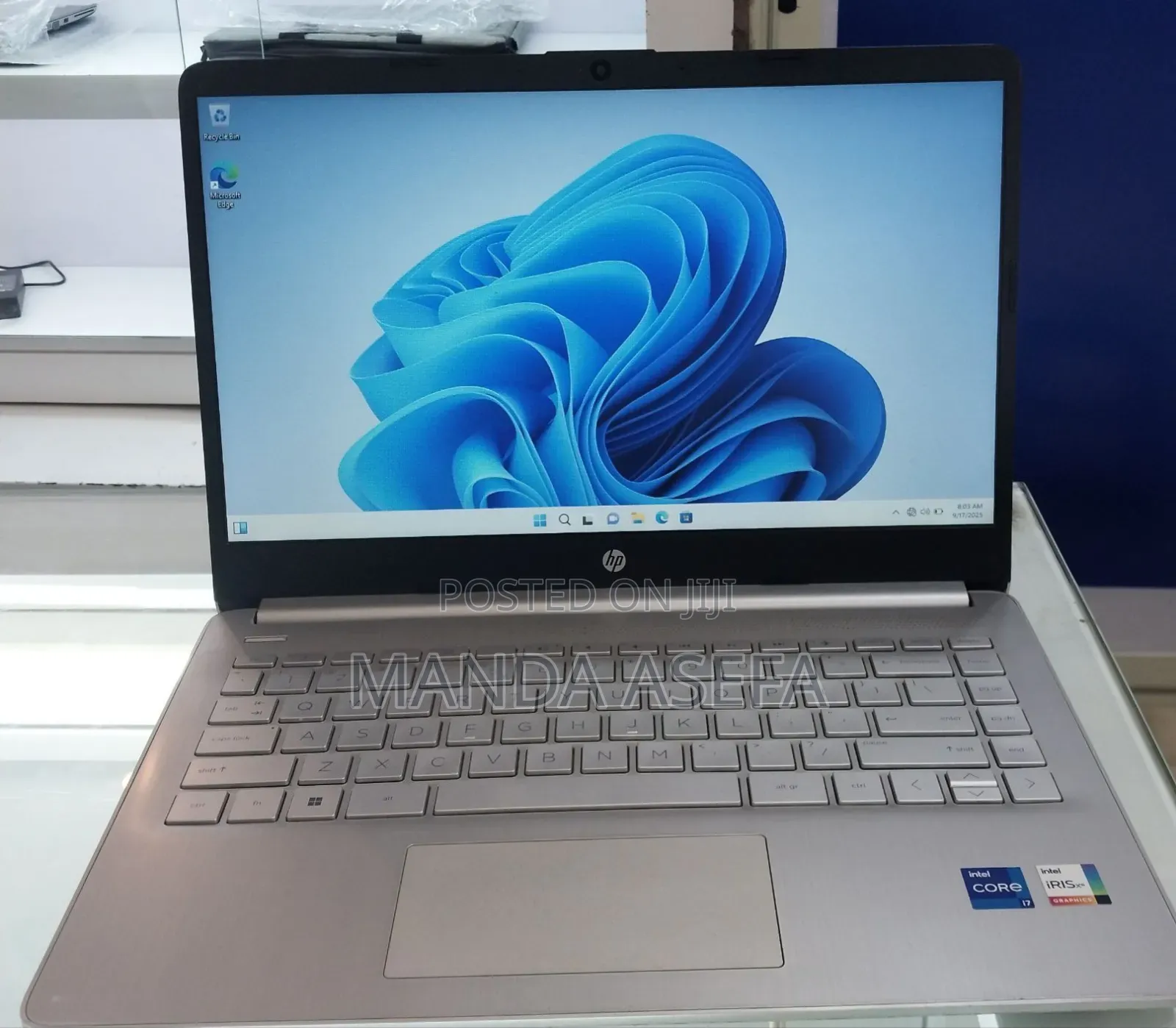 New Laptop HP Stream Notebook 8GB Intel Core i7 SSD 1T
