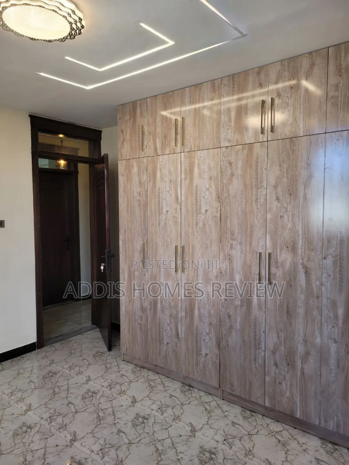 Furnished 3bdrm Apartment in Bole for sale