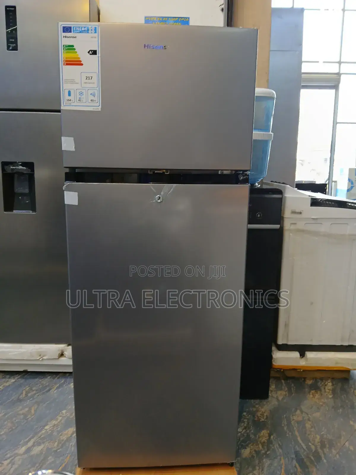 Hisense Refrigerator 270l