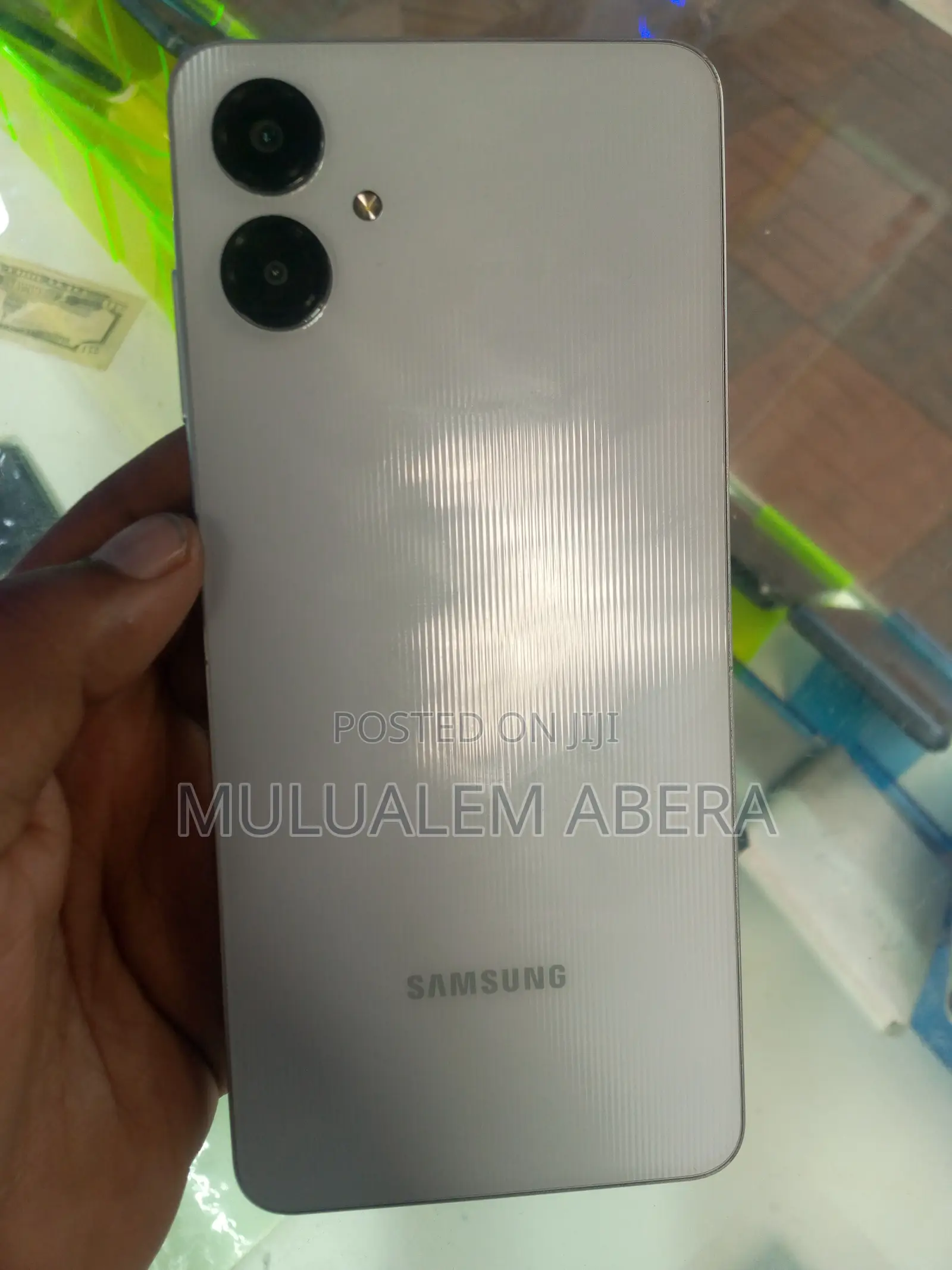 New Samsung Galaxy A06 64 GB Bronze