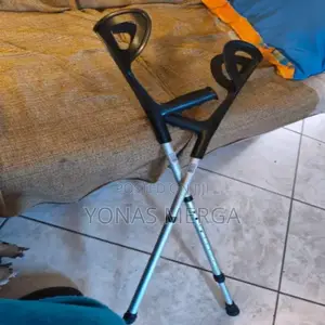 Photo - Elbow Crutches哈疹crutches\ Comfortable Holding. Both Arm Cuff