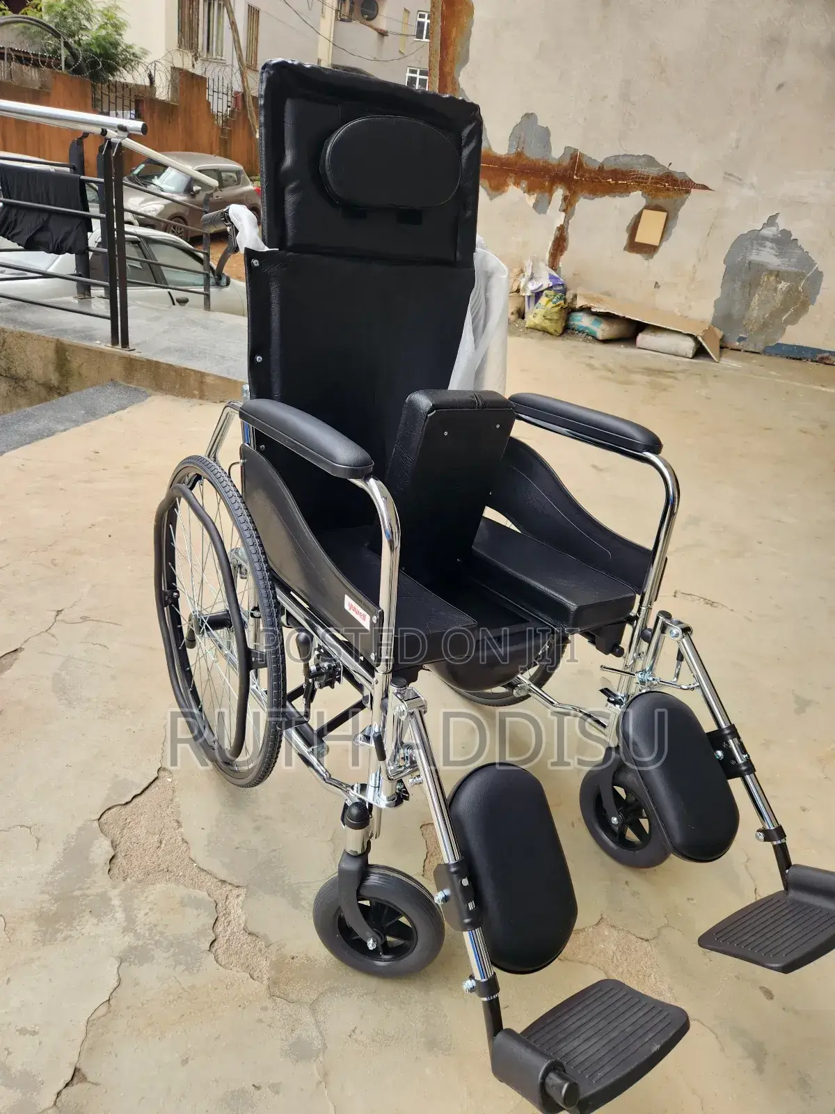 Sleeping Poty Wheelchair求助foldable New Medical Wheelchair輕易wheelchair