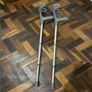 Photo - Surgery 10 Adjustable Crutches咧።Visibility Depicted as a Dual-Pack