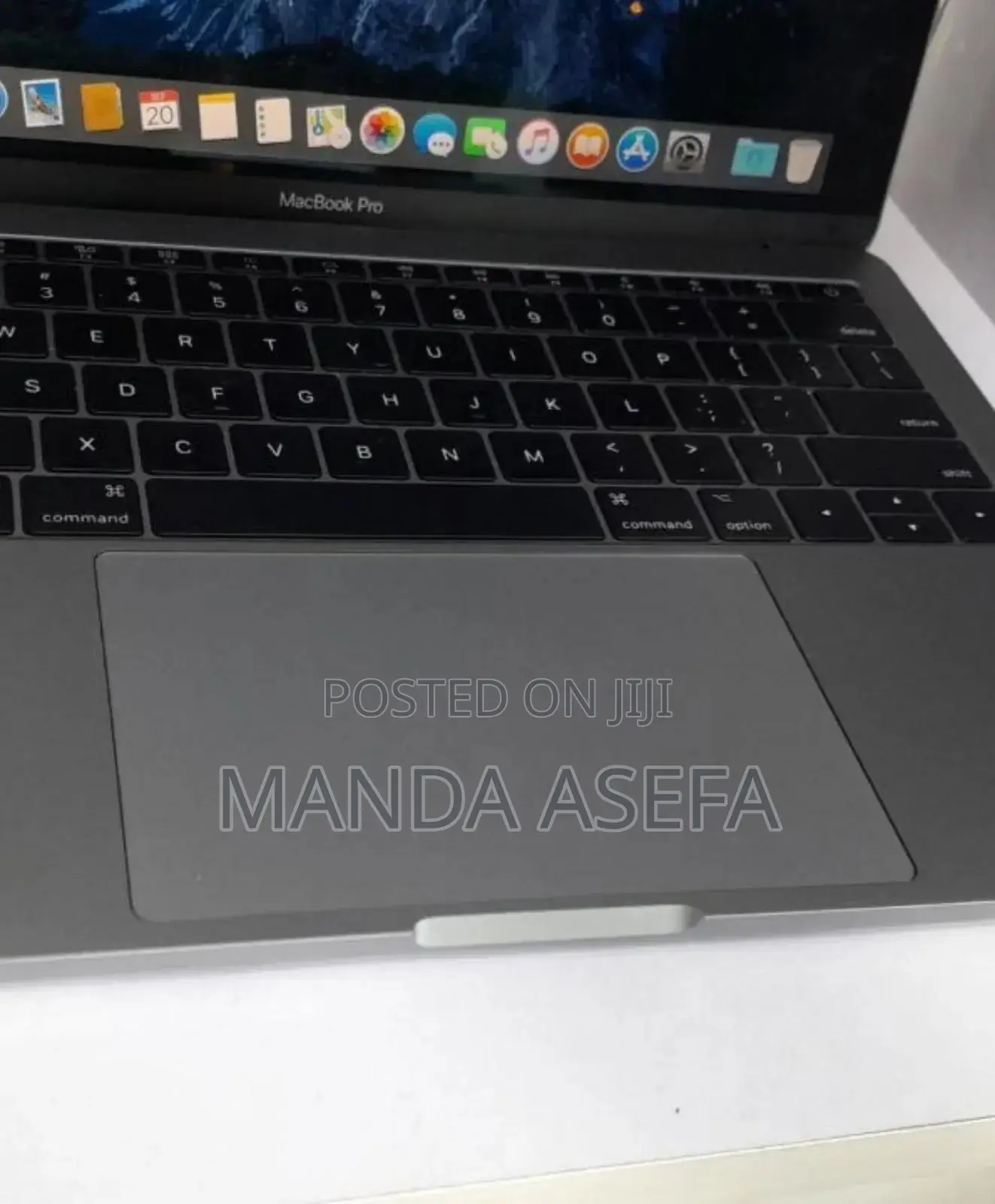 New Laptop Apple MacBook Pro 2017 8GB Intel Core I5 SSD 128GB