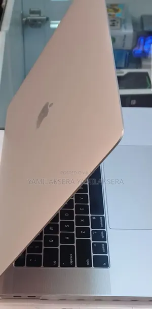 New Laptop Apple MacBook Pro 2019 16GB Intel Core I9 SSD 1T