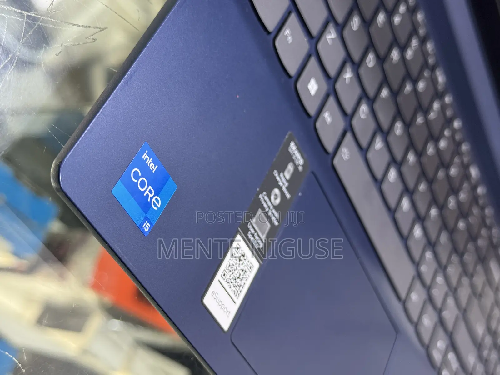 New Laptop Lenovo IdeaPad 300 8GB Intel Core I5 SSD 512GB